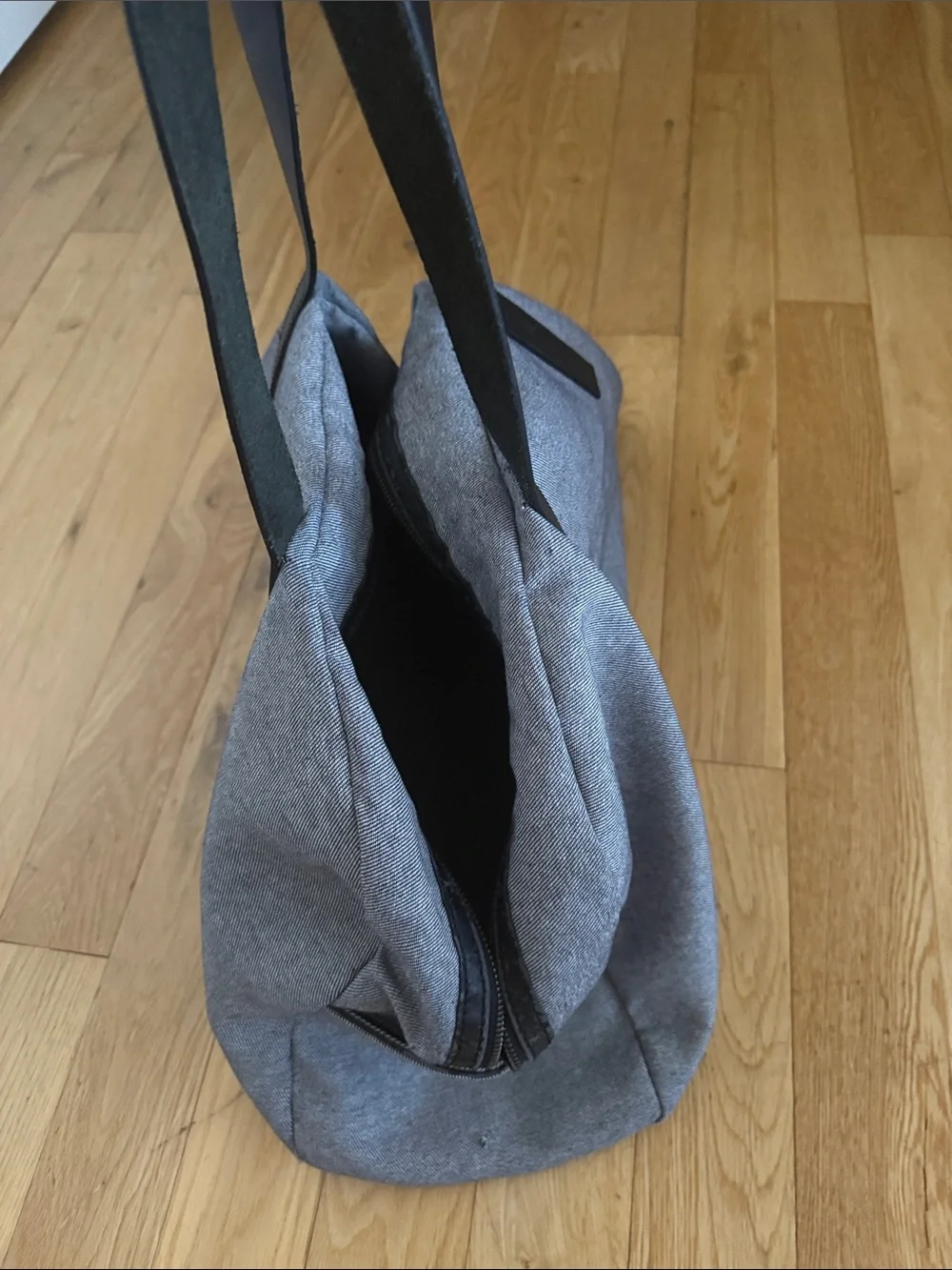 Everlane weekender gray